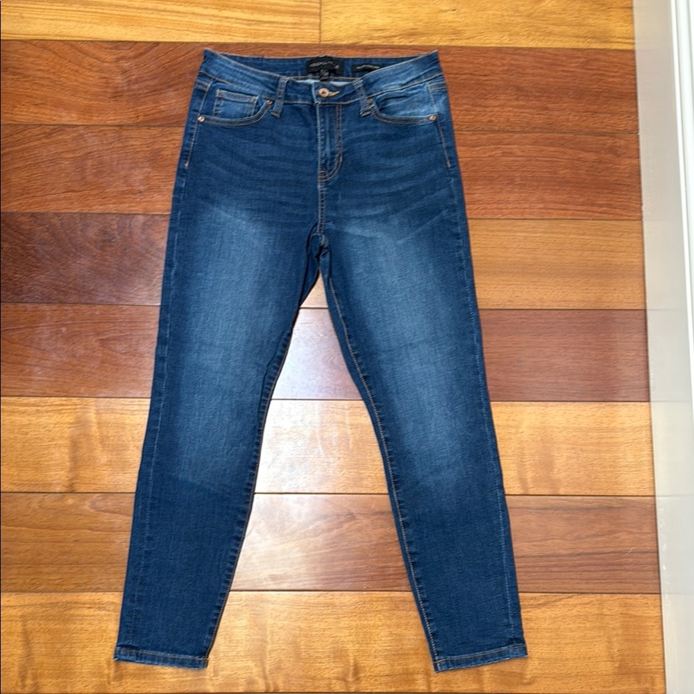 Kendall & Kylie Blue Skinny Jeans with Modern Indigo Wash
